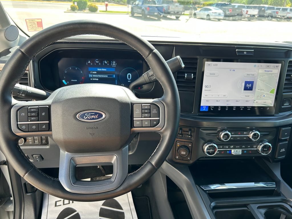 Used 2026 Ford F350 Lariat AWD/4WD image 11