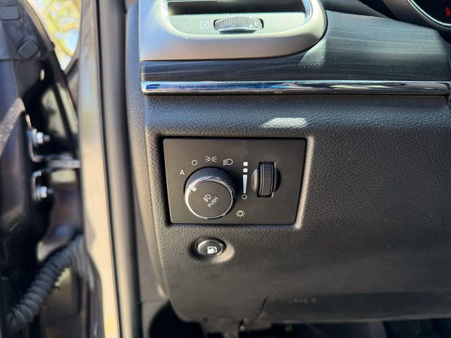 Used 2020 Jeep Grand Cherokee Limited w/ Premium Lighting Group RWD image 8