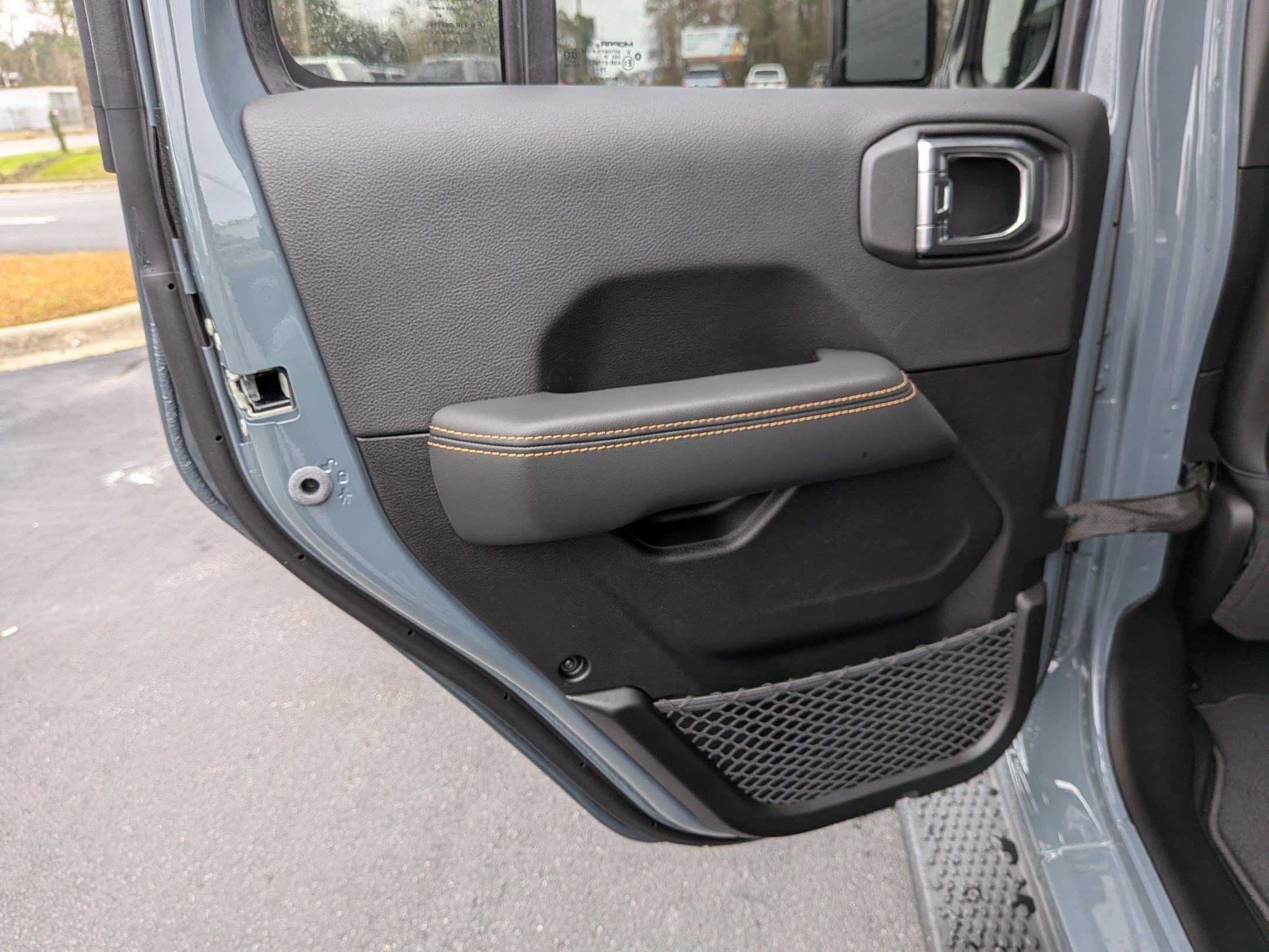 New 2026 Jeep Wrangler Sahara AWD/4WD image 27