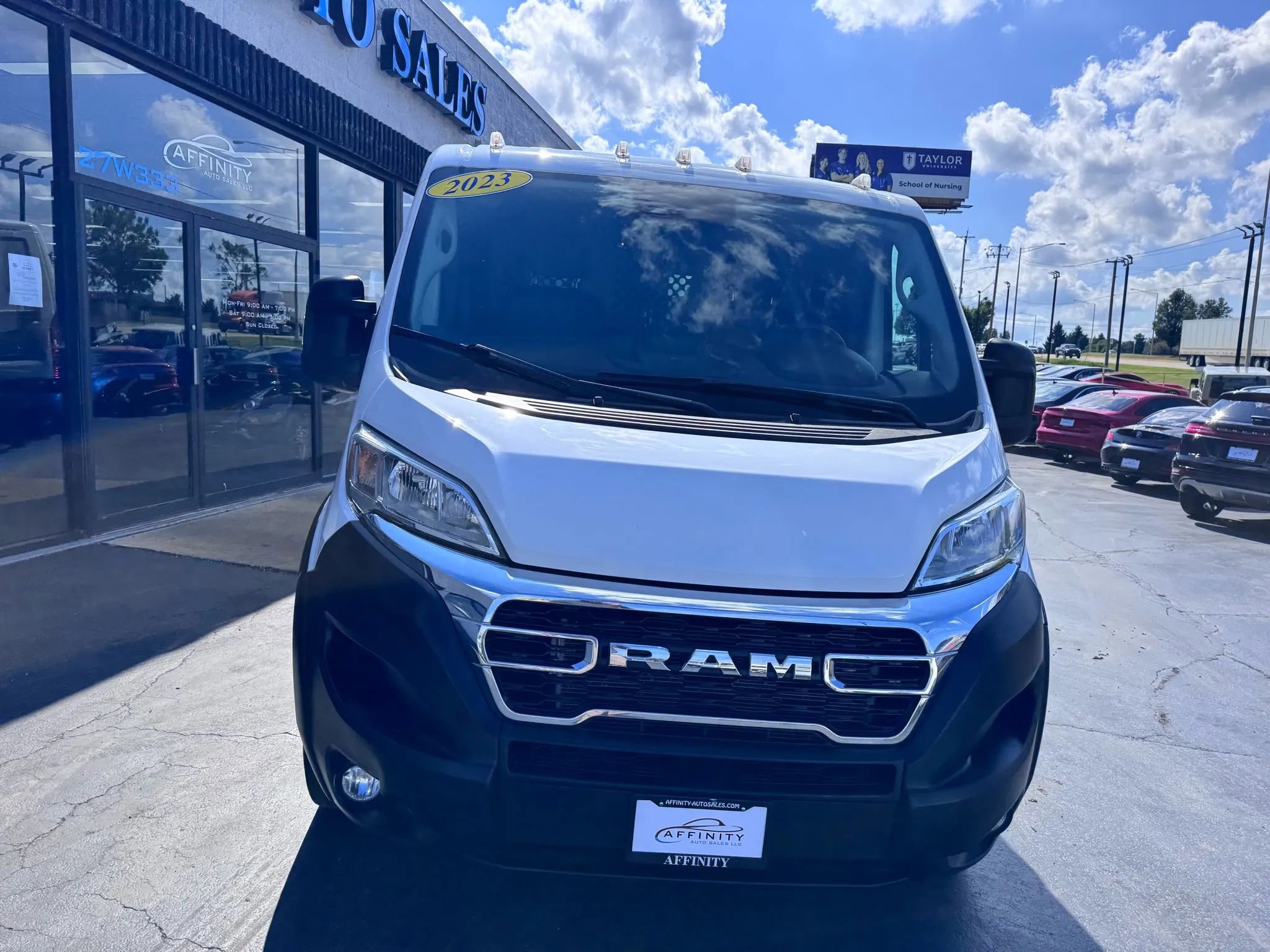 Used 2023 RAM ProMaster 2500 image 8