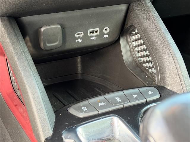 Used 2022 Chevrolet TrailBlazer RS FWD image 20