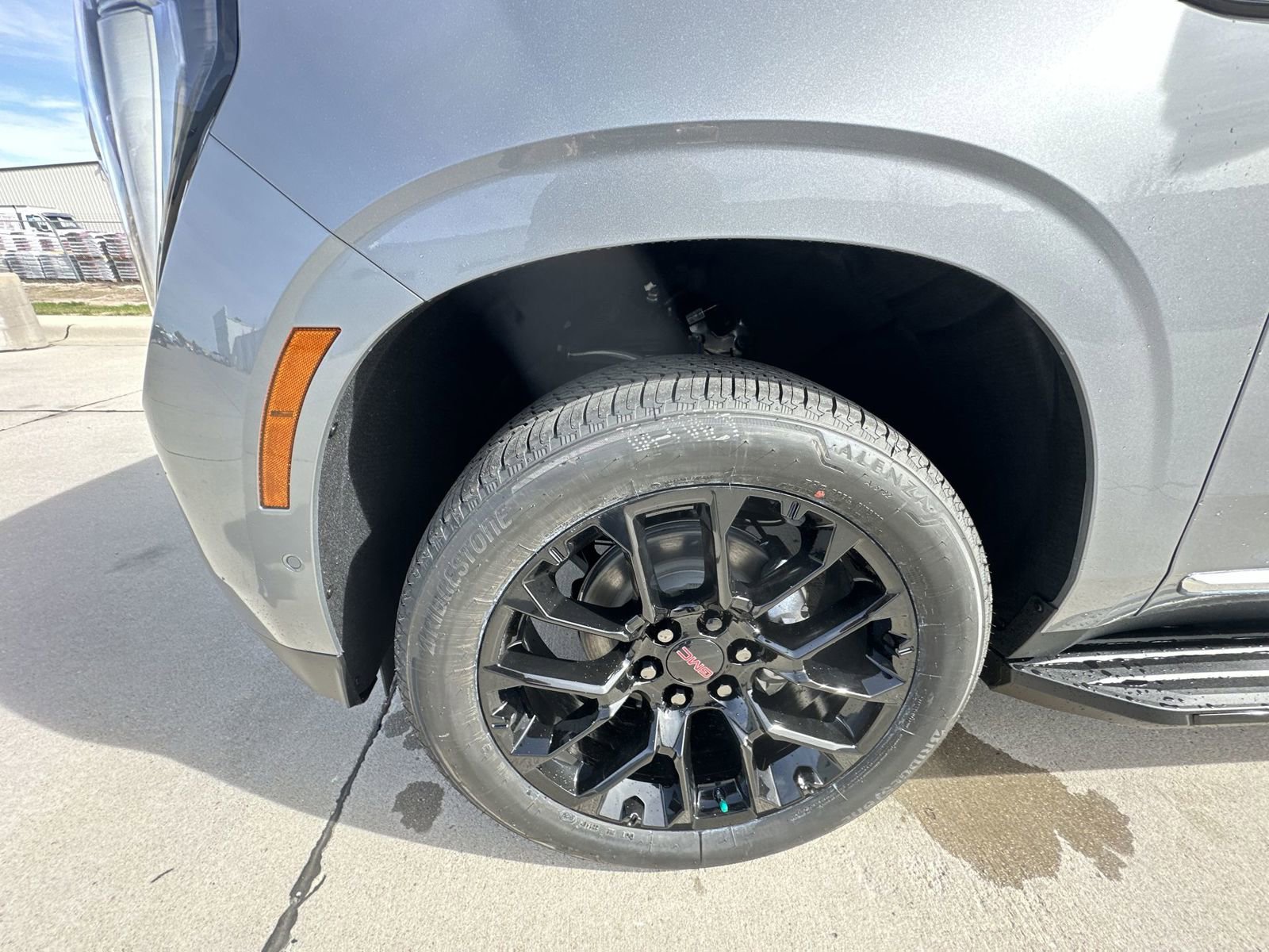 New 2026 GMC Yukon Elevation w/ LPO, Floor Liner Package AWD/4WD image 33