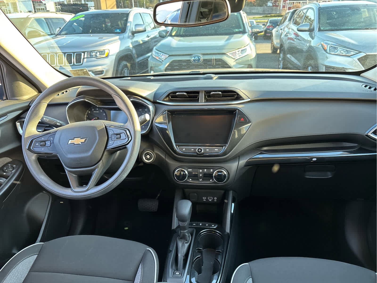 Certified 2023 Chevrolet TrailBlazer LT w/ Convenience Package FWD image 26