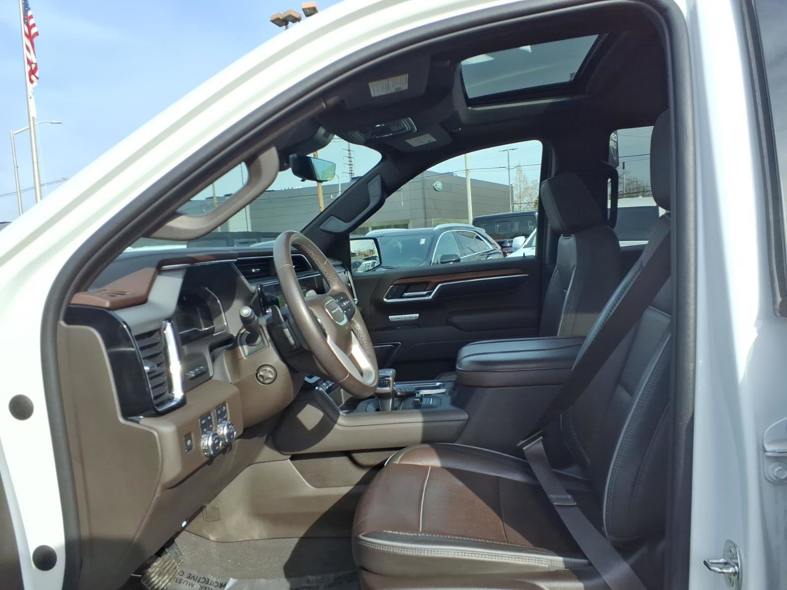 Used 2023 GMC Sierra 1500 Denali w/ Denali Reserve Package image 19