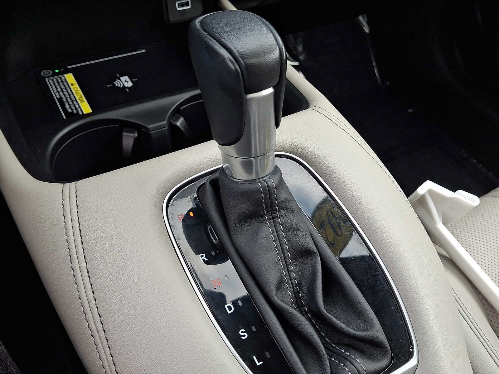 Used 2024 Honda HR-V EX-L image 14