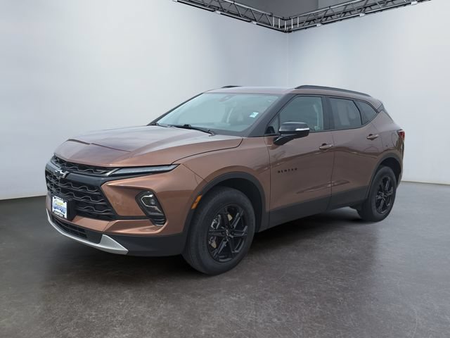 Used 2023 Chevrolet Blazer LT w/ Midnight/Sport Edition FWD image 1