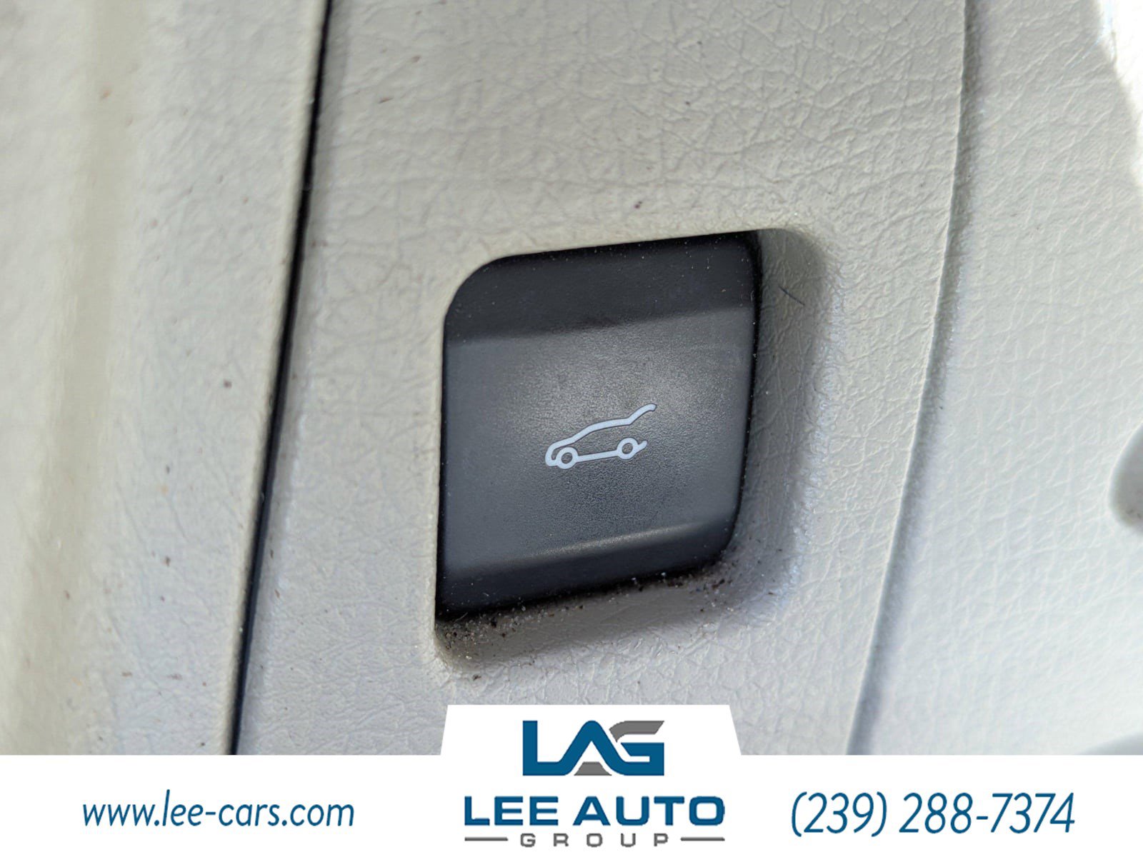 Used 2013 Lincoln MKX FWD image 11