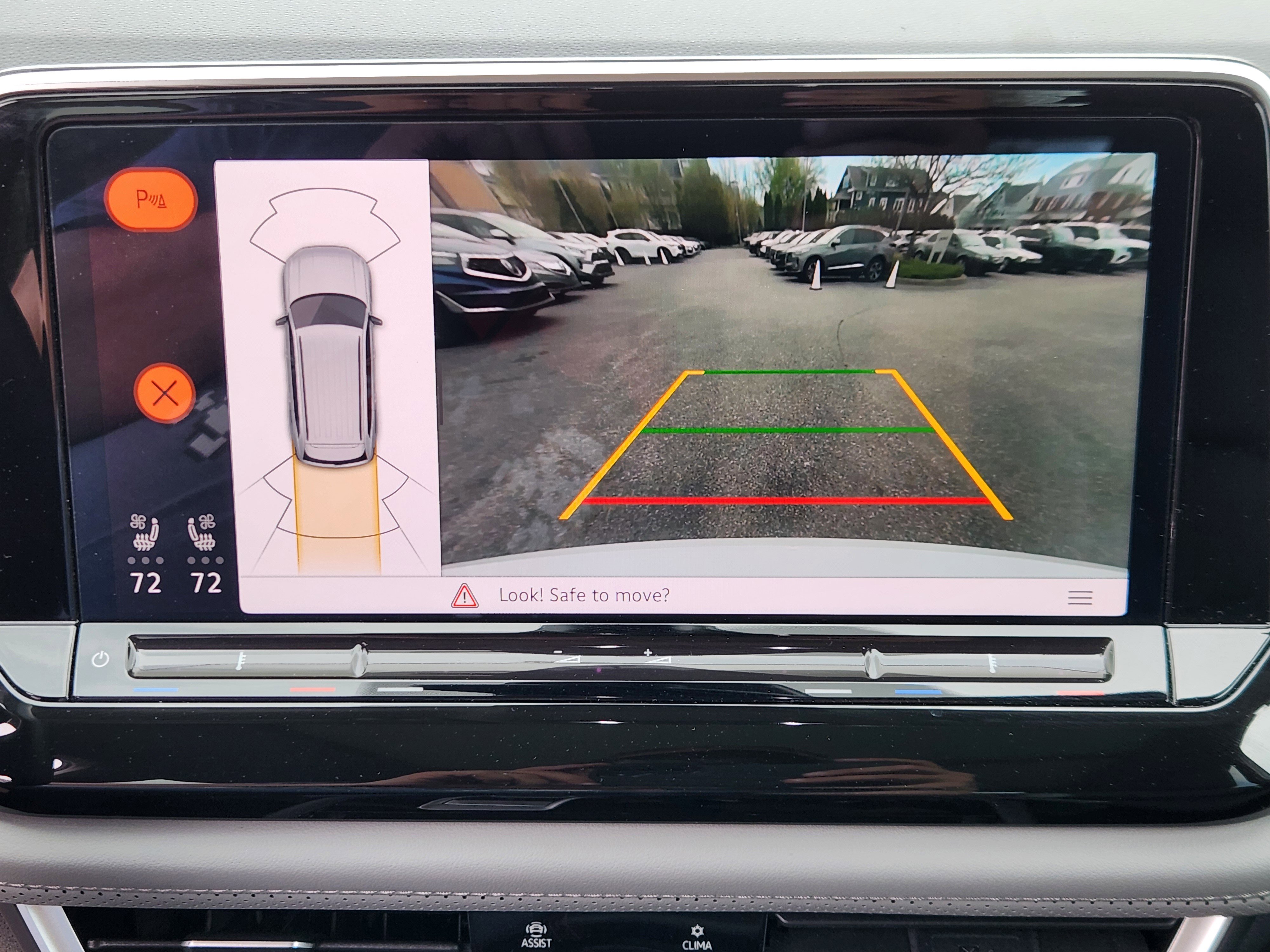 Certified 2025 Volkswagen Atlas Peak Edition SE image 13