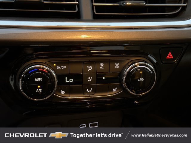 Used 2024 Chevrolet Trax ACTIV w/ Driver Confidence Package FWD image 22