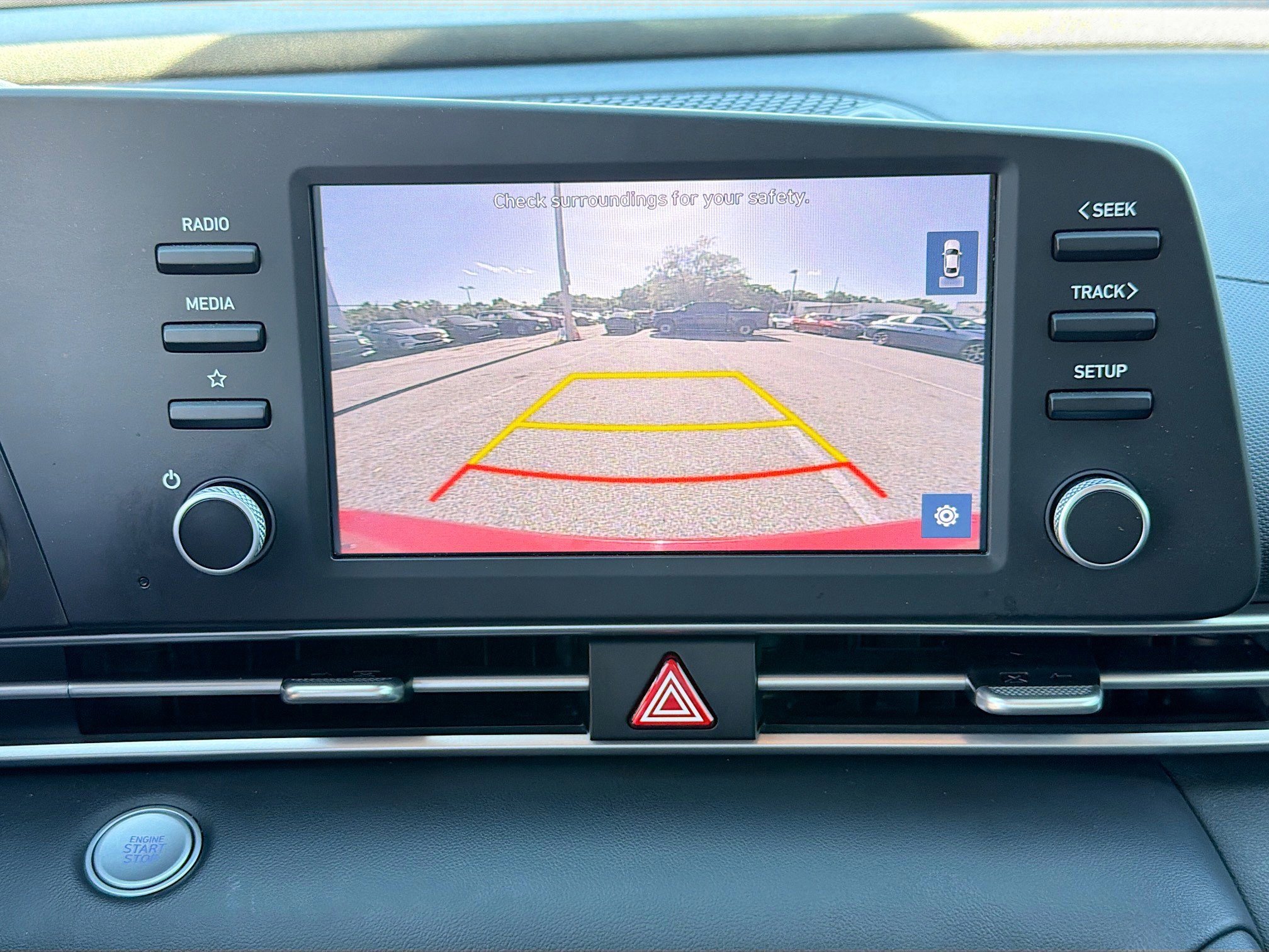 Used 2022 Hyundai Elantra SEL FWD image 29
