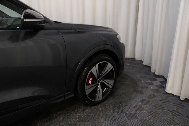 New 2025 Audi SQ5 Premium Plus image 29
