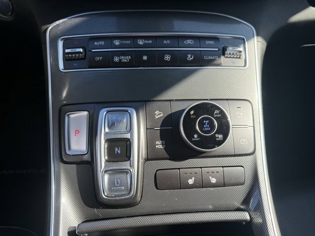 Used 2021 Hyundai Santa Fe Blue image 13