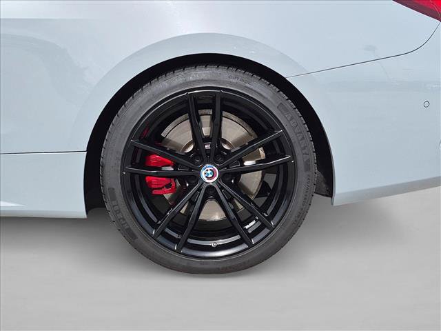 Used 2023 BMW 440i xDrive Convertible w/ M Carbon Exterior Package AWD/4WD image 23
