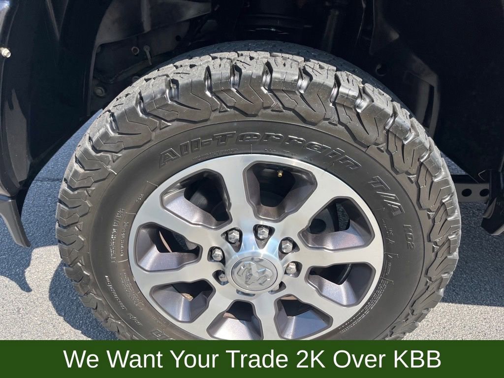 Used 2023 RAM 3500 Limited image 25