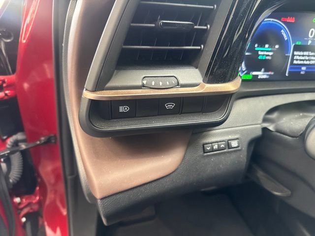 Certified 2024 Toyota Crown w/ Advanced Technology Package AWD/4WD image 20