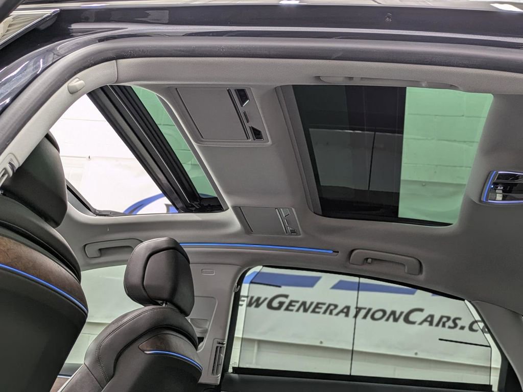 Used 2021 Audi A8 L 3.0T w/ Executive Plus Package image 28