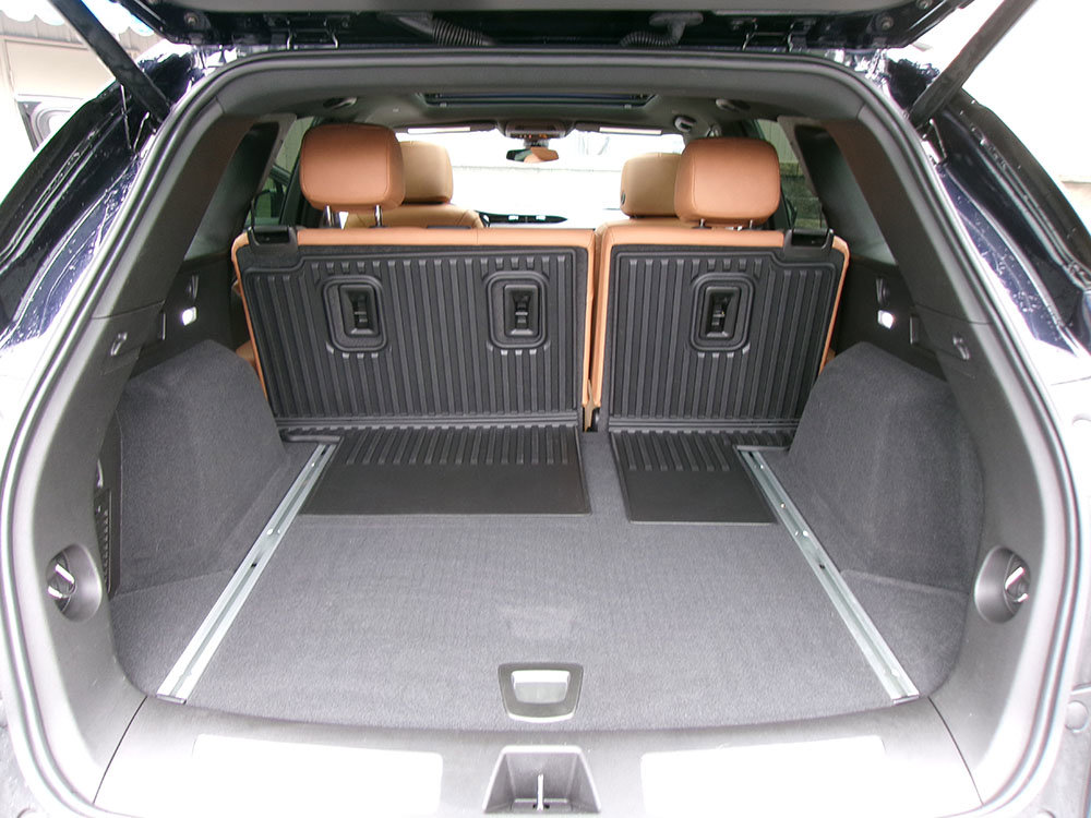 Used 2021 Cadillac XT5 Premium Luxury w/ LPO, Floor Liner Package image 14