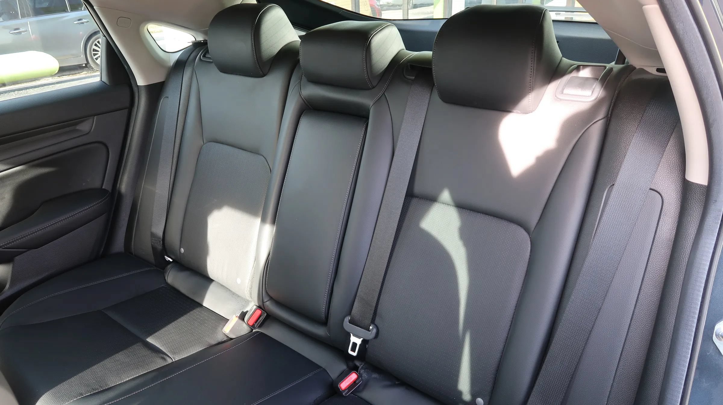Used 2024 Honda Civic EX-L image 19