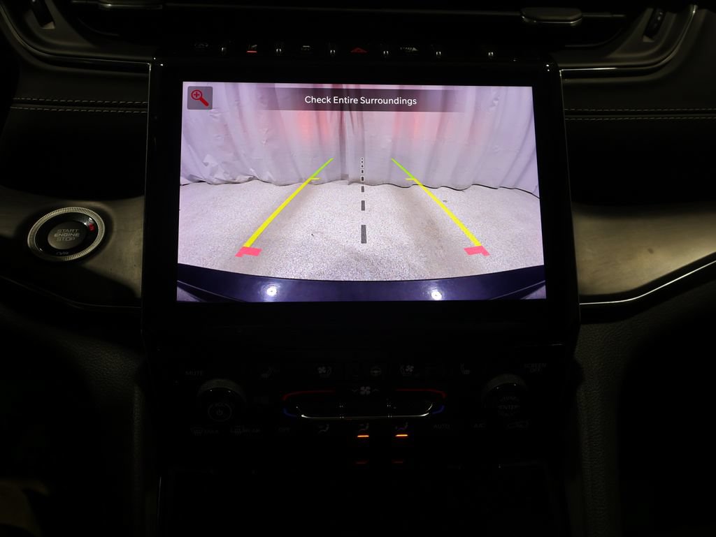 Used 2023 Jeep Grand Cherokee L Overland w/ Luxury Tech Group IV AWD/4WD image 28