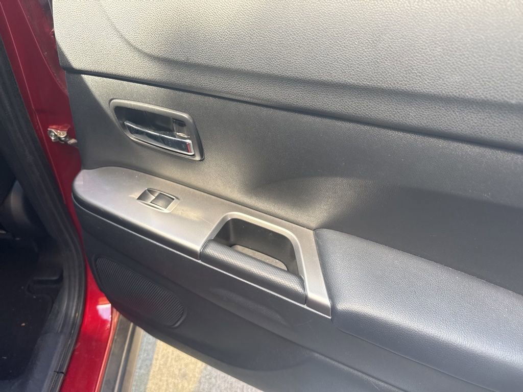 Used 2022 Mitsubishi Outlander Sport SE image 20