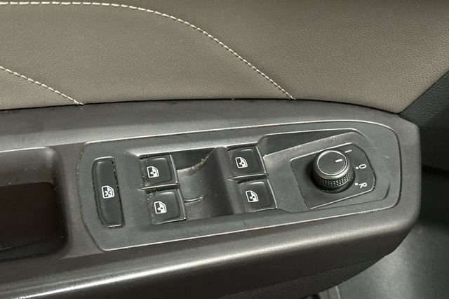 Used 2021 Volkswagen Atlas SE image 13