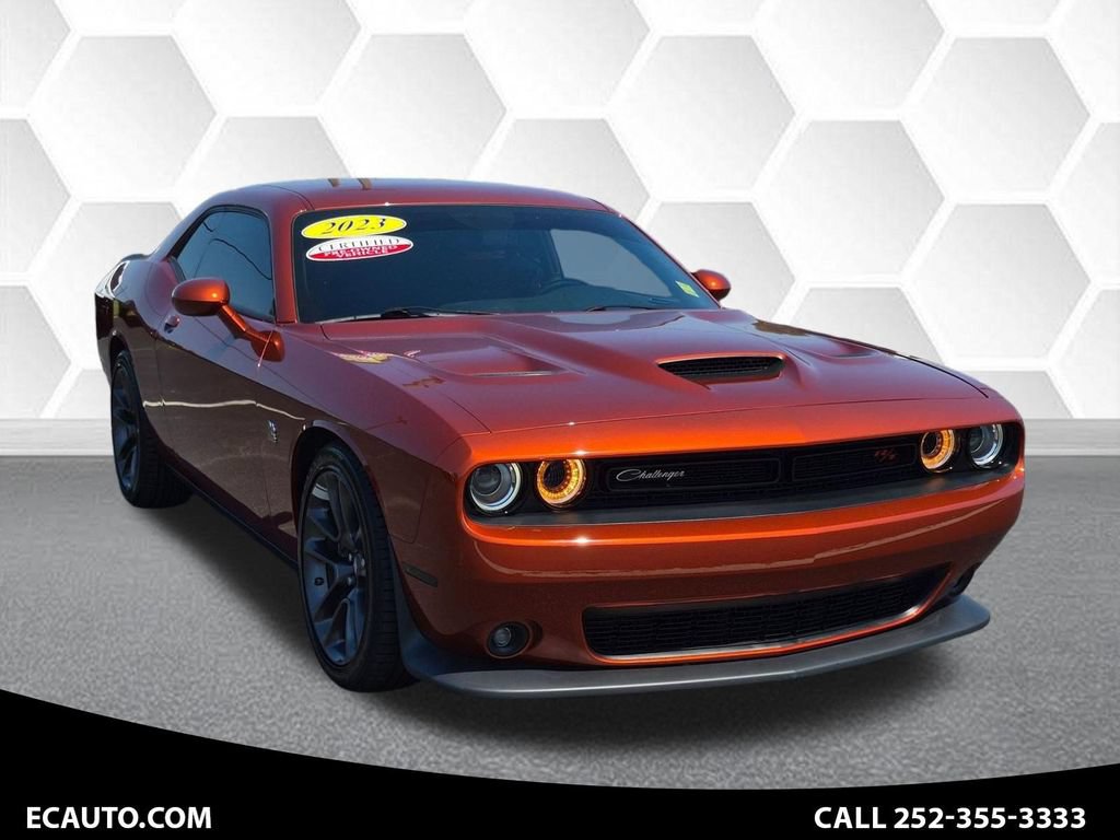 Certified 2023 Dodge Challenger R/T Scat Pack RWD image 1