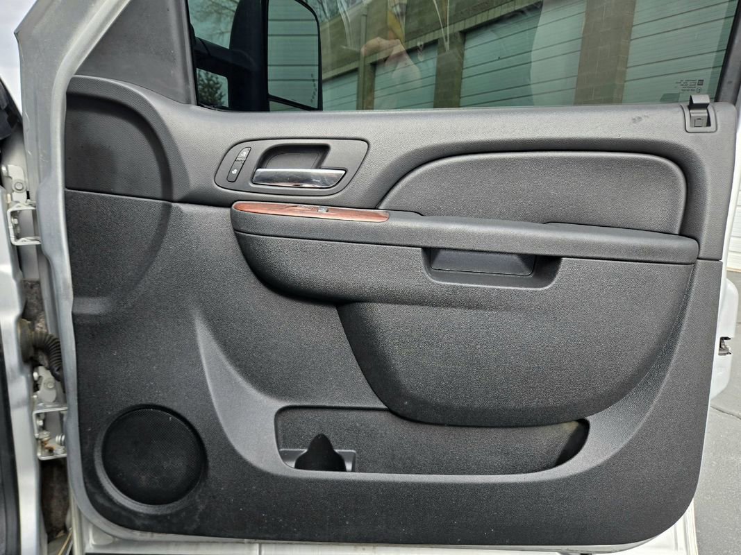 Used 2014 GMC Sierra 2500 SLT w/ Suspension Package, Off-Road image 36