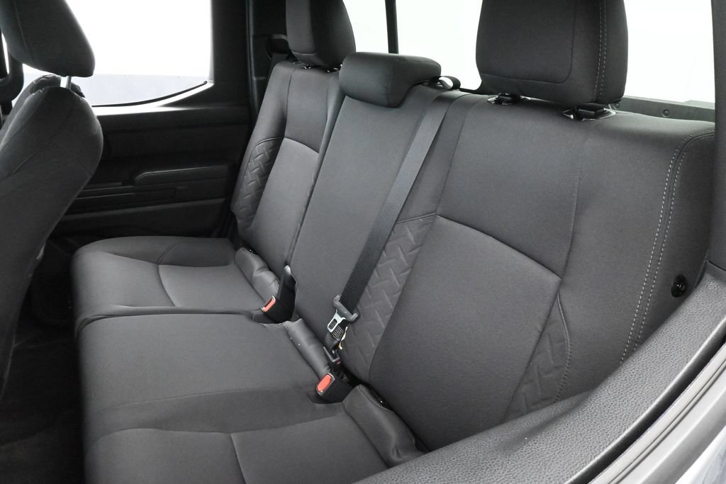 Used 2024 Toyota Tacoma SR5 w/ SR5 Upgrade Package RWD image 37