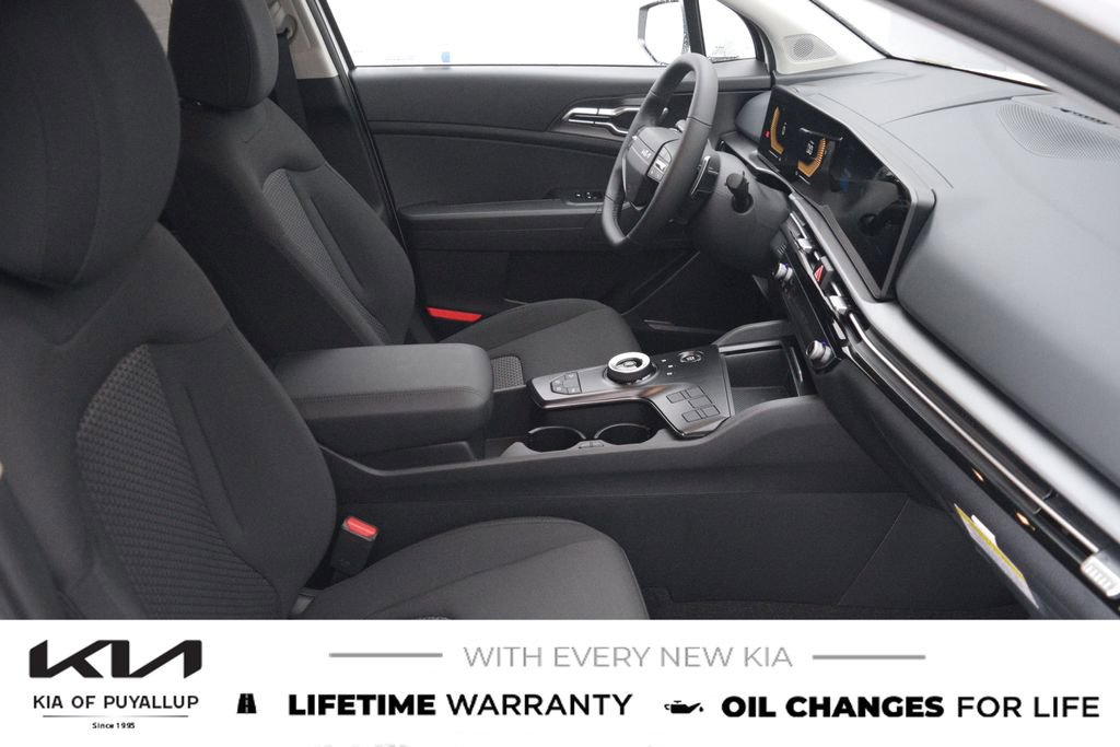 New 2026 Kia Sportage LX image 16