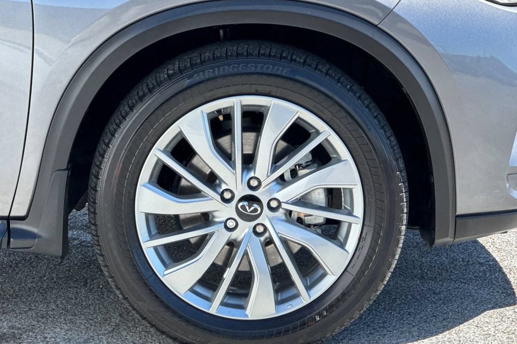 Used 2023 INFINITI QX50 Luxe AWD/4WD image 24
