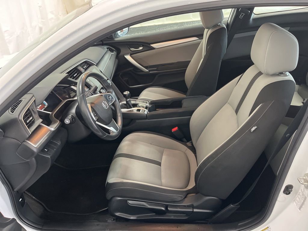 Used 2018 Honda Civic EX-T image 5