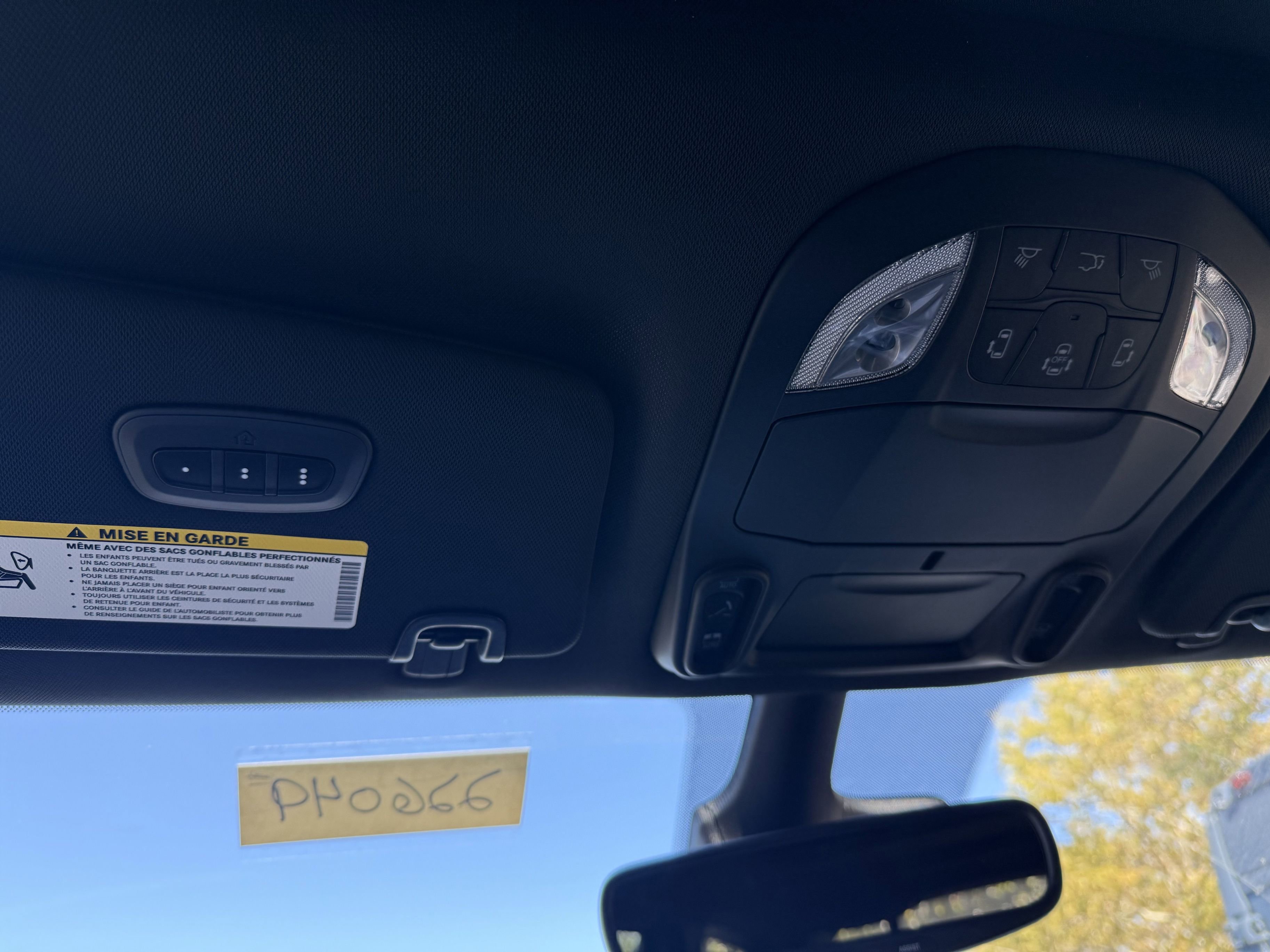 New 2026 Chrysler Pacifica Limited image 37