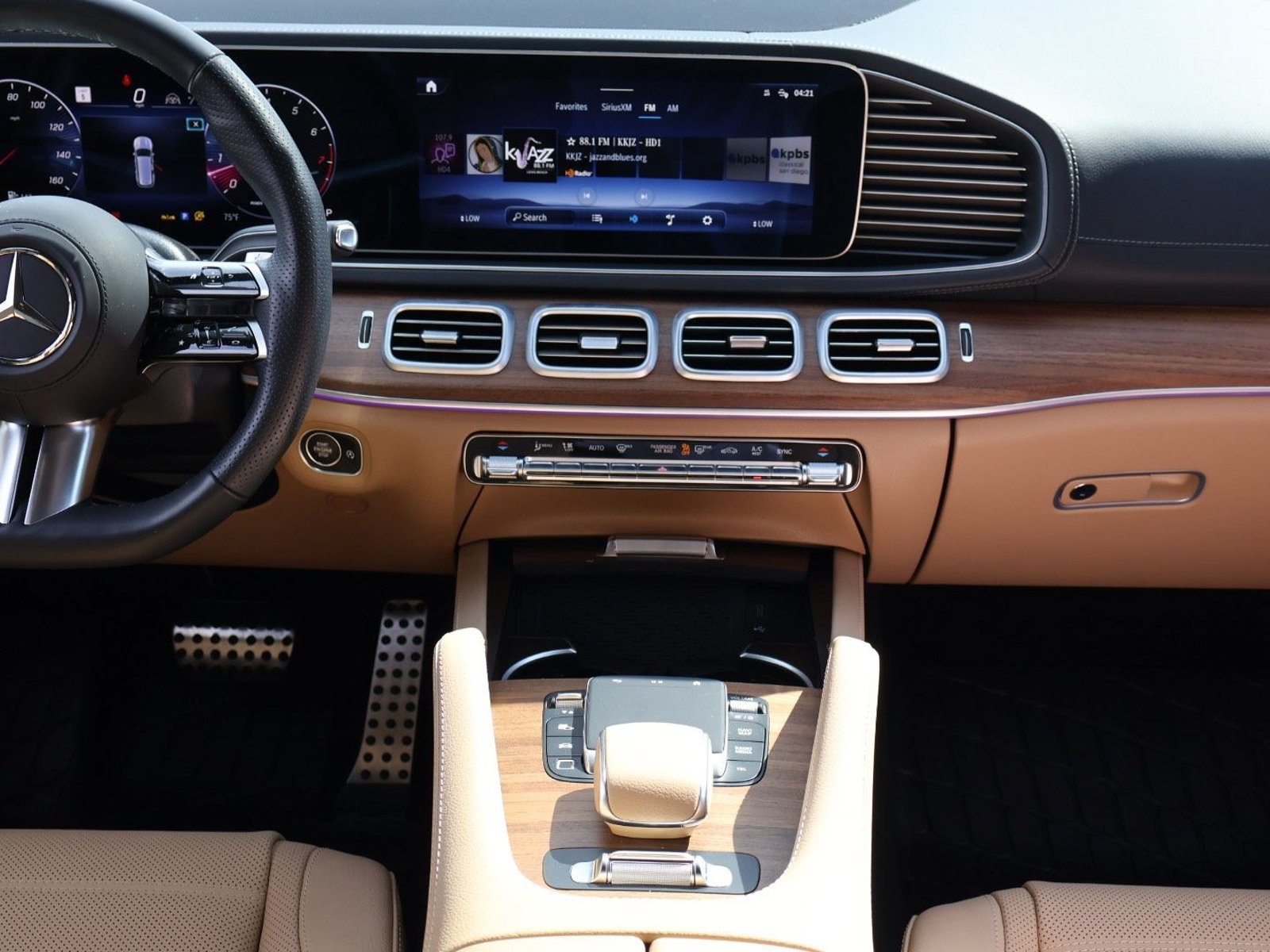 Used 2025 Mercedes-Benz GLS 580 4MATIC image 20