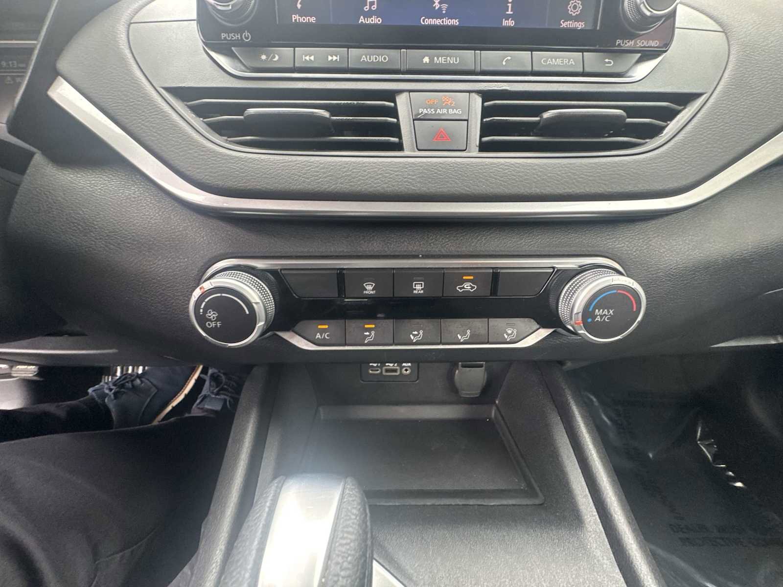 Used 2022 Nissan Altima 2.5 SV image 18