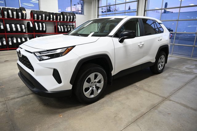 New 2025 Toyota RAV4 LE image 8