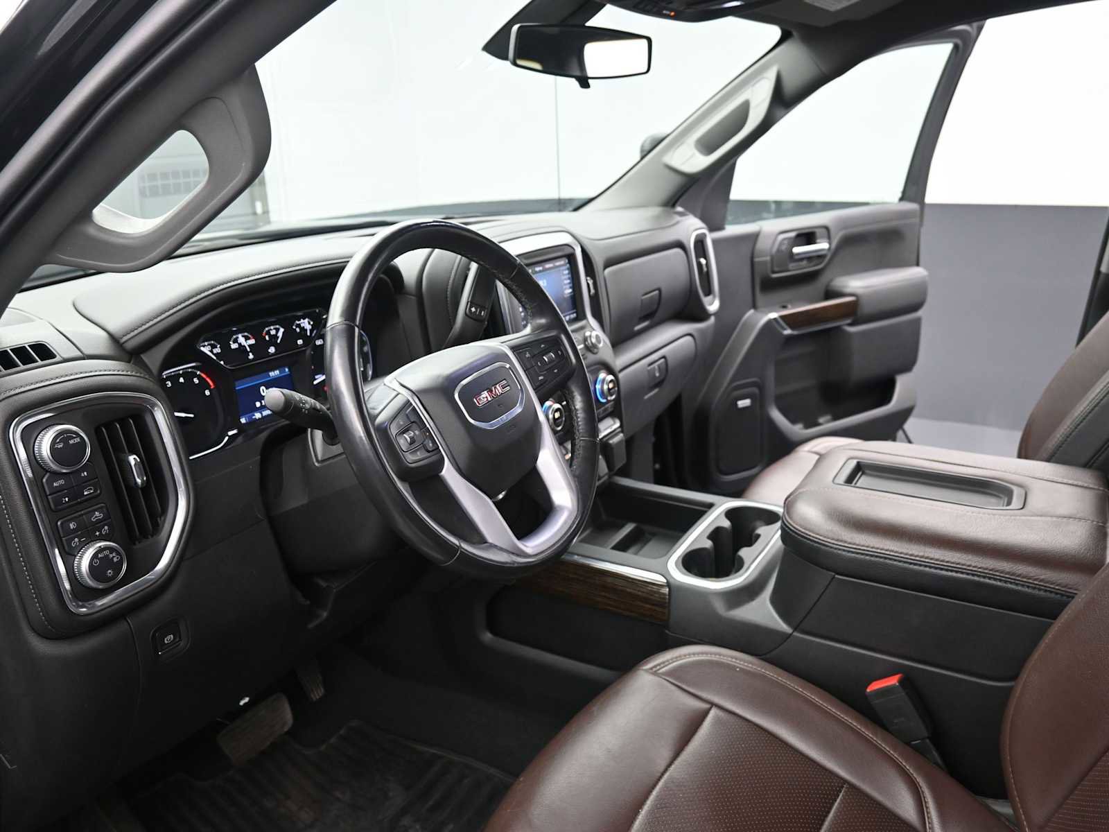 Used 2021 GMC Sierra 1500 Elevation w/ Preferred Package image 10