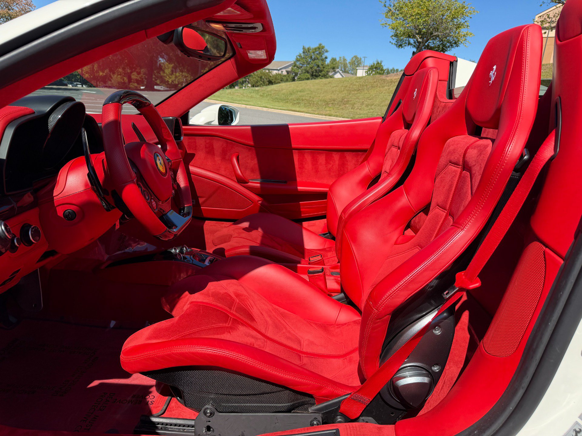Used 2015 Ferrari 458 Spider RWD image 43
