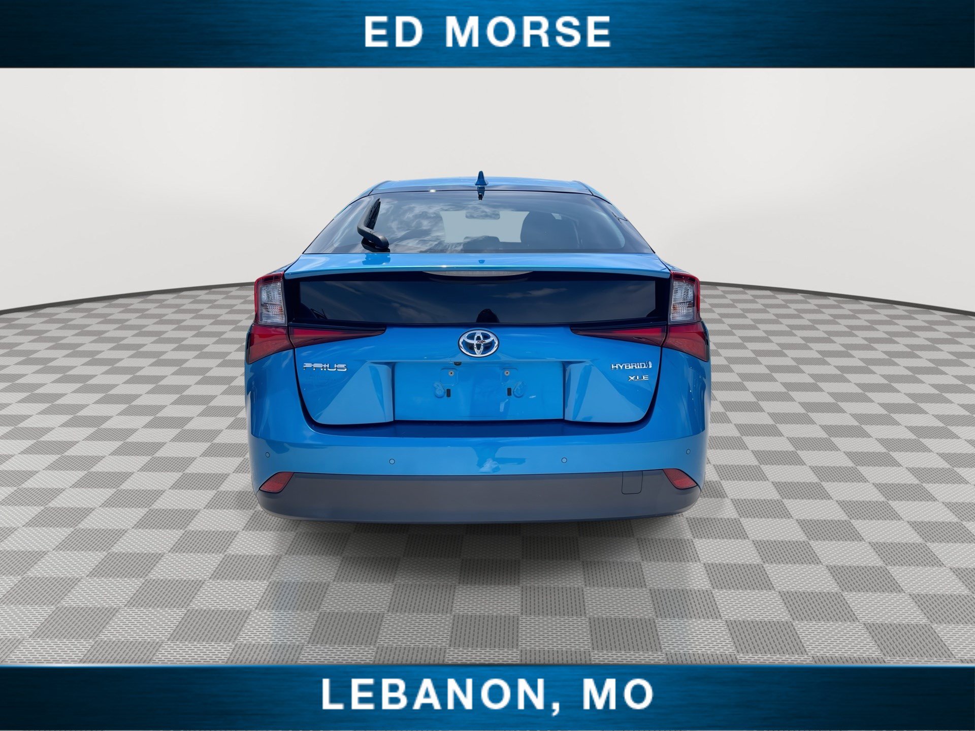 Used 2020 Toyota Prius XLE w/ Carpet Mat Package FWD image 7