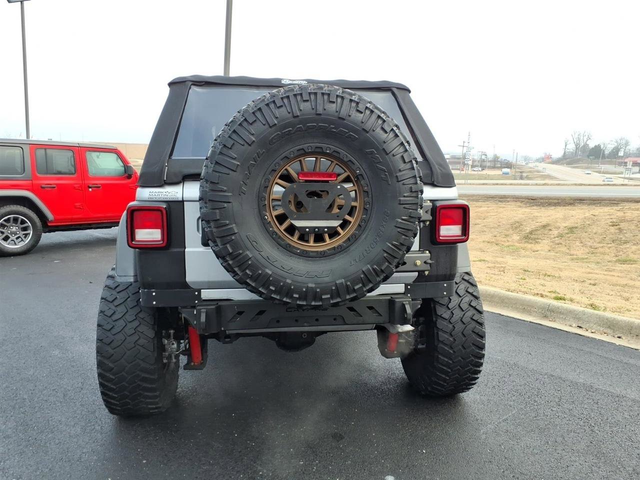 Used 2020 Jeep Wrangler Unlimited Rubicon AWD/4WD image 4