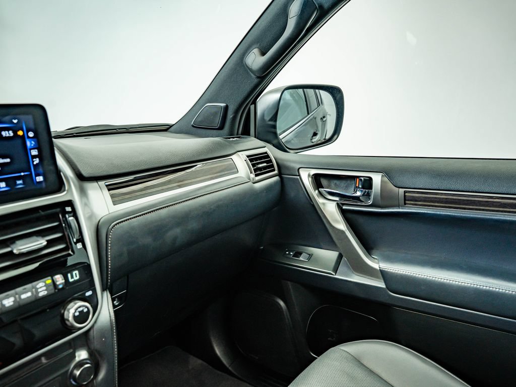 Certified 2023 Lexus GX 460 Premium w/ Premium Plus Package AWD/4WD image 30