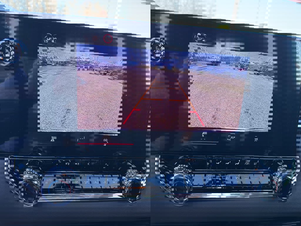 New 2026 GMC Canyon Elevation w/ Convenience Package image 18