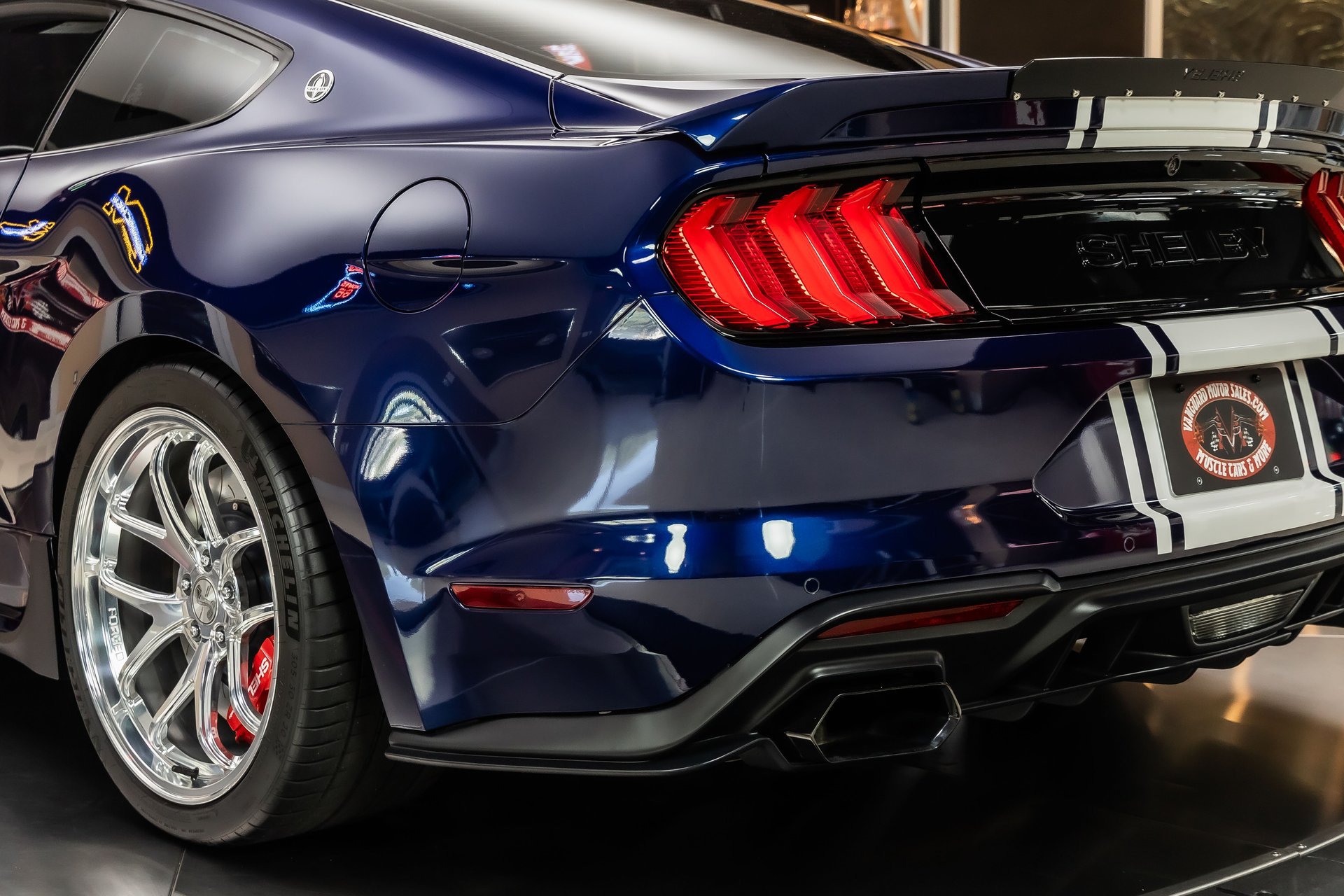 Used 2019 Ford Mustang GT Premium w/ GT Performance Package RWD image 33