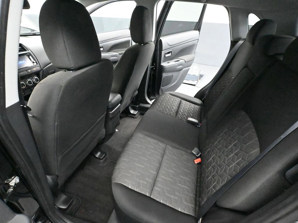 Used 2022 Mitsubishi Outlander Sport ES image 34