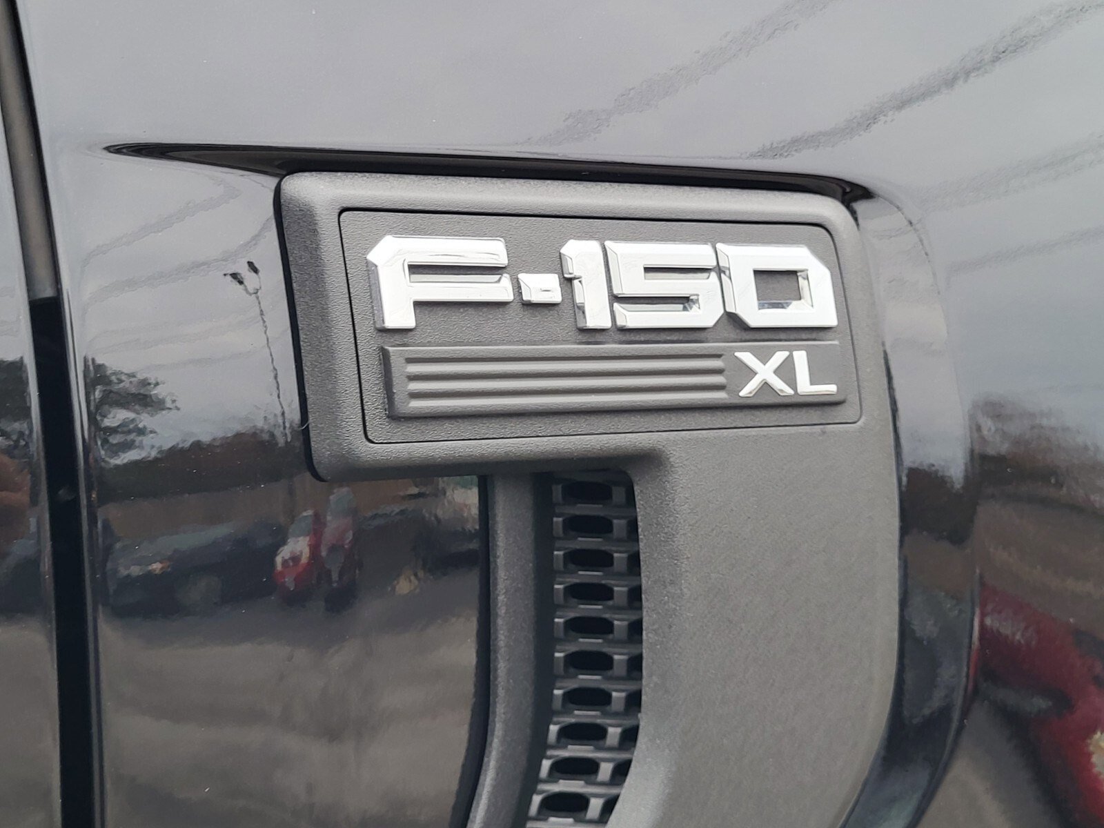 Used 2024 Ford F150 XL w/ Equipment Group 103A High image 12