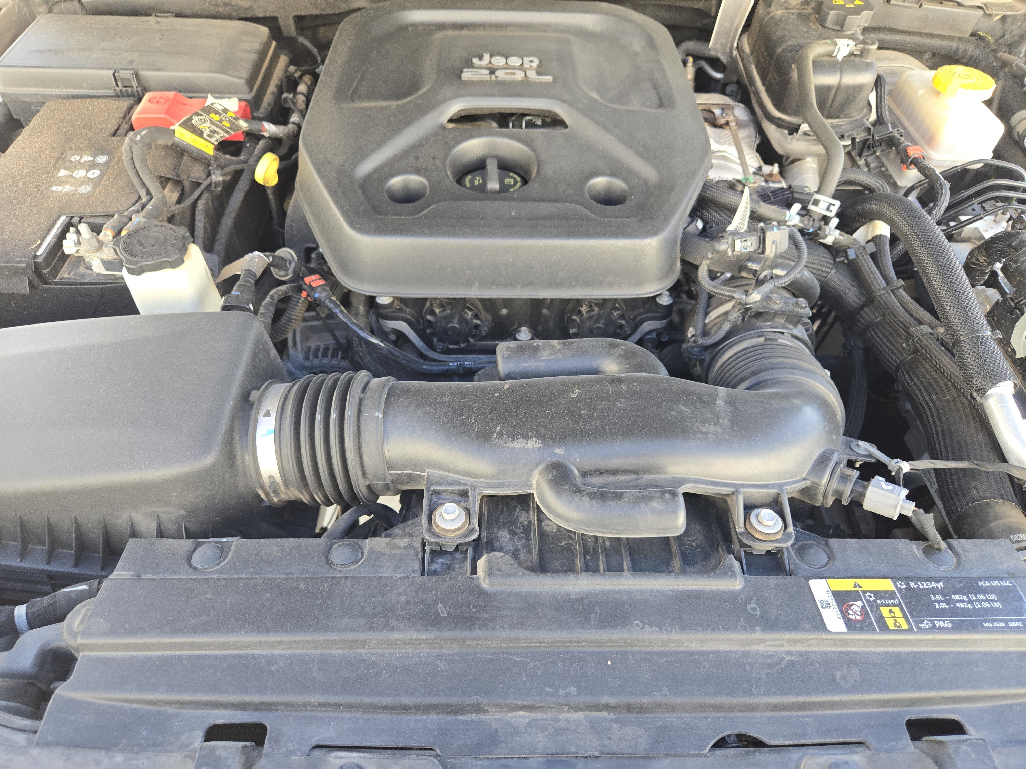 Used 2020 Jeep Wrangler Sport S image 32