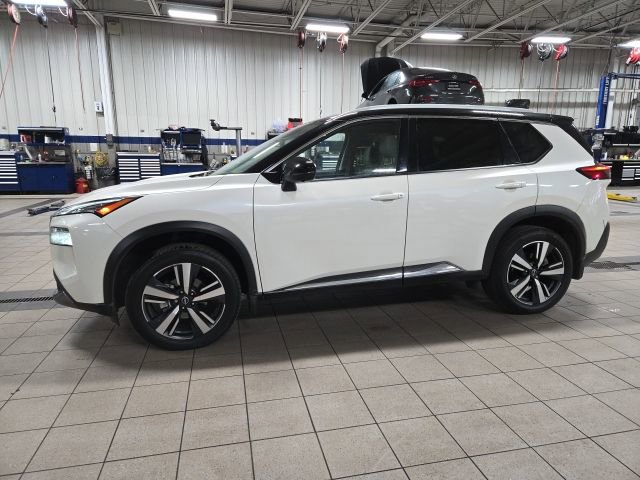 Used 2023 Nissan Rogue SL