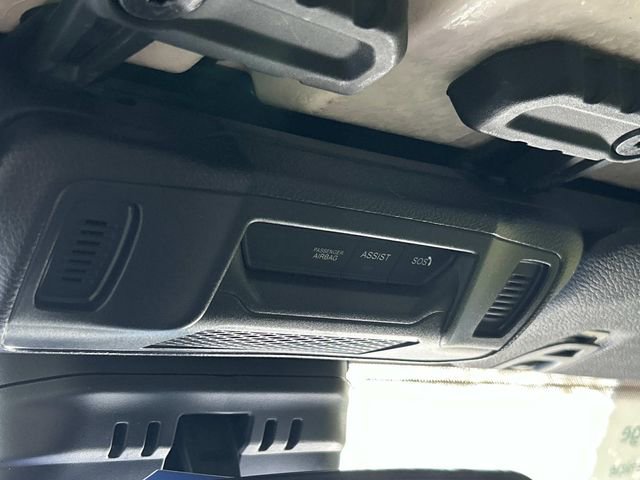 Used 2024 Jeep Wrangler Sport S image 38