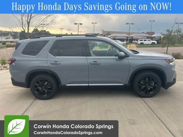 New 2025 Honda Pilot Touring image 13