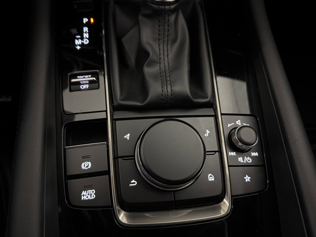 Used 2024 MAZDA MAZDA3 Hatchback w/Premium Plus Pkg image 22