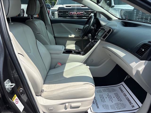 Used 2014 Toyota Venza XLE FWD image 7